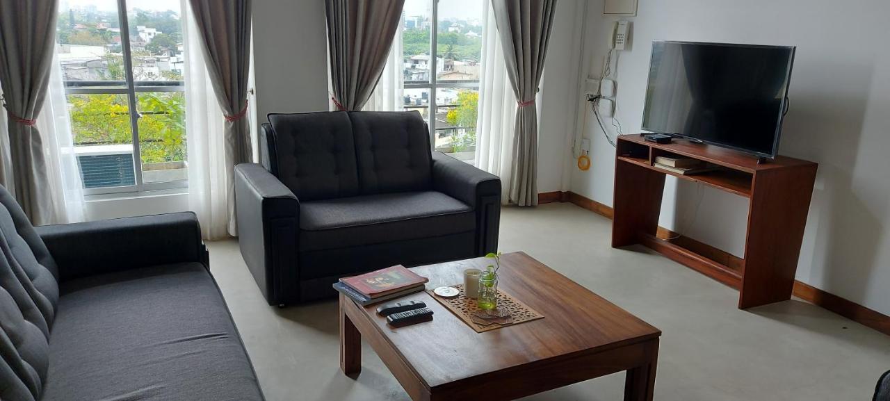 Hotel Jays Guest - Rajagiriya Colombo Exterior foto