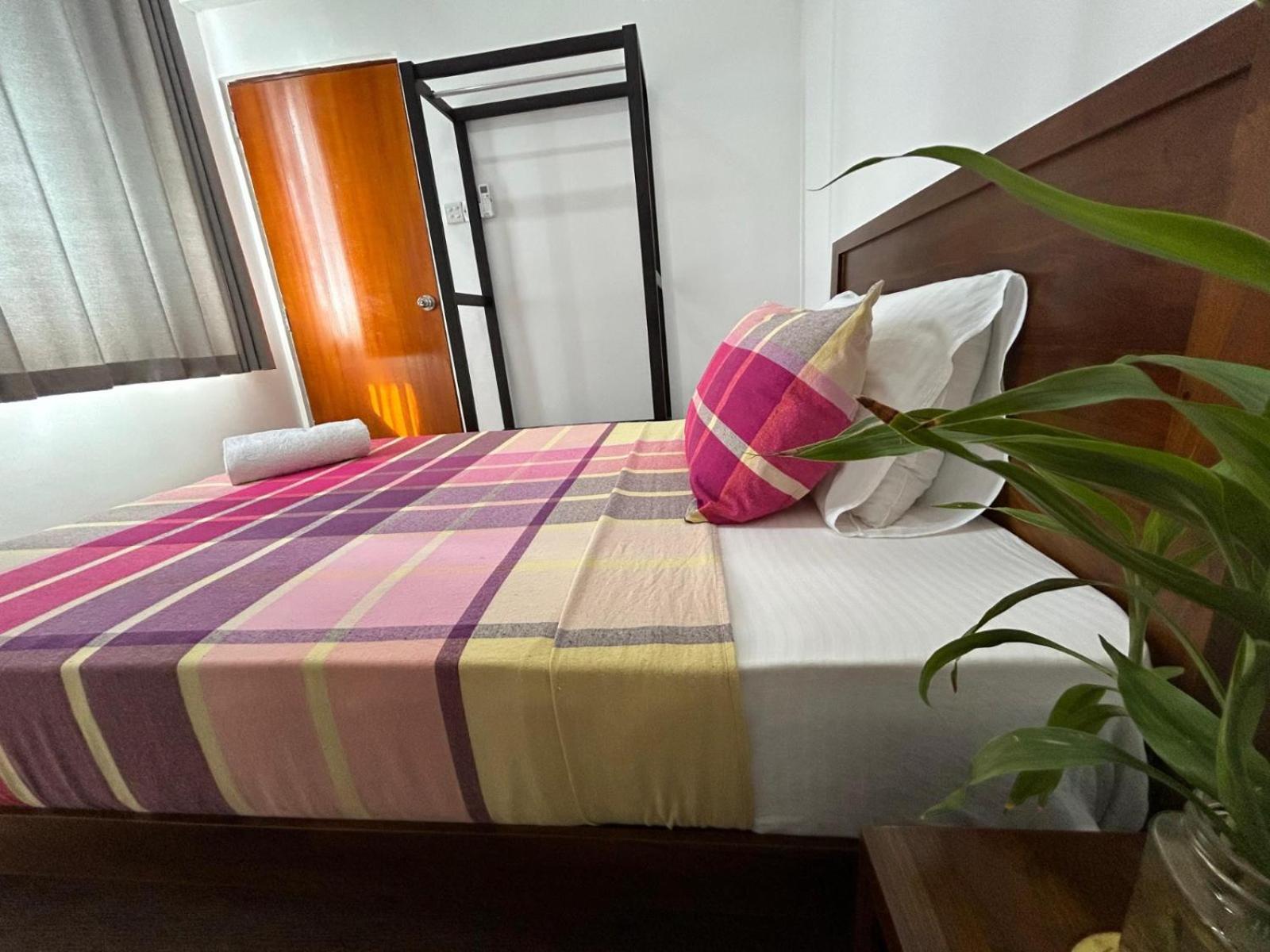 Hotel Jays Guest - Rajagiriya Colombo Zimmer foto